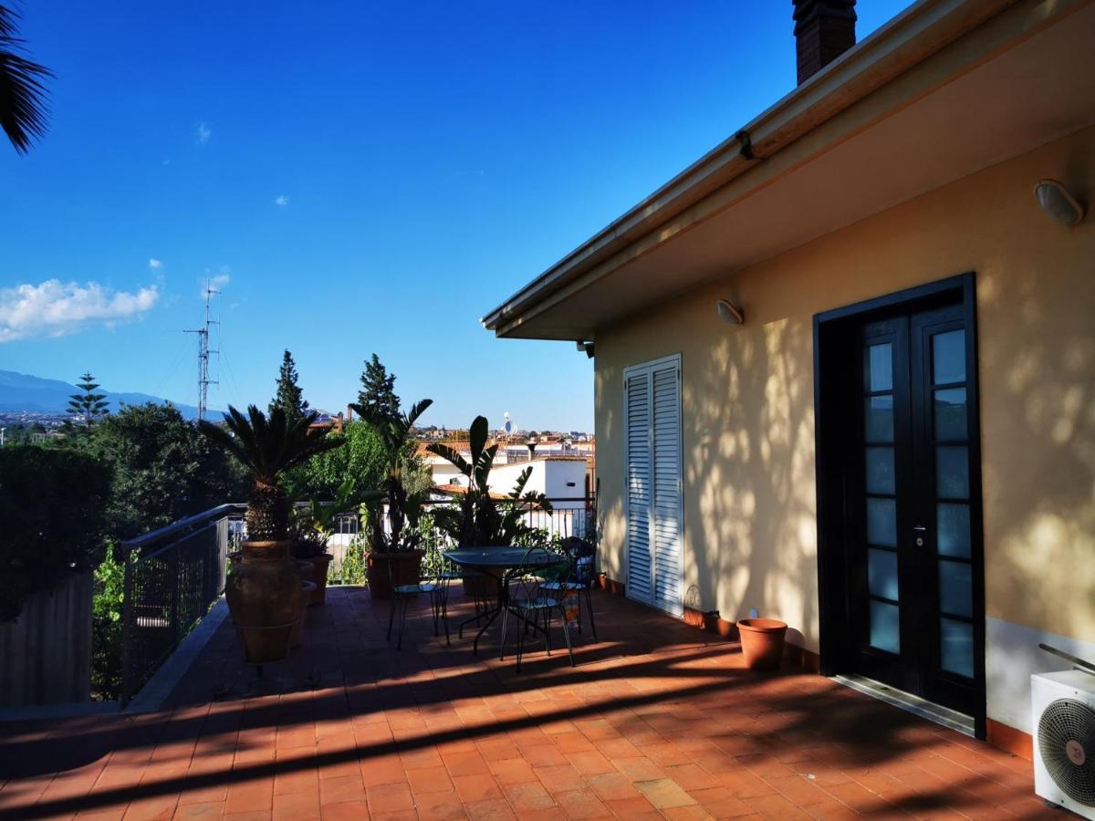 Holiday Flower Villa Panoramica Sul Golfo Di Catania Misterbianco Ngoại thất bức ảnh