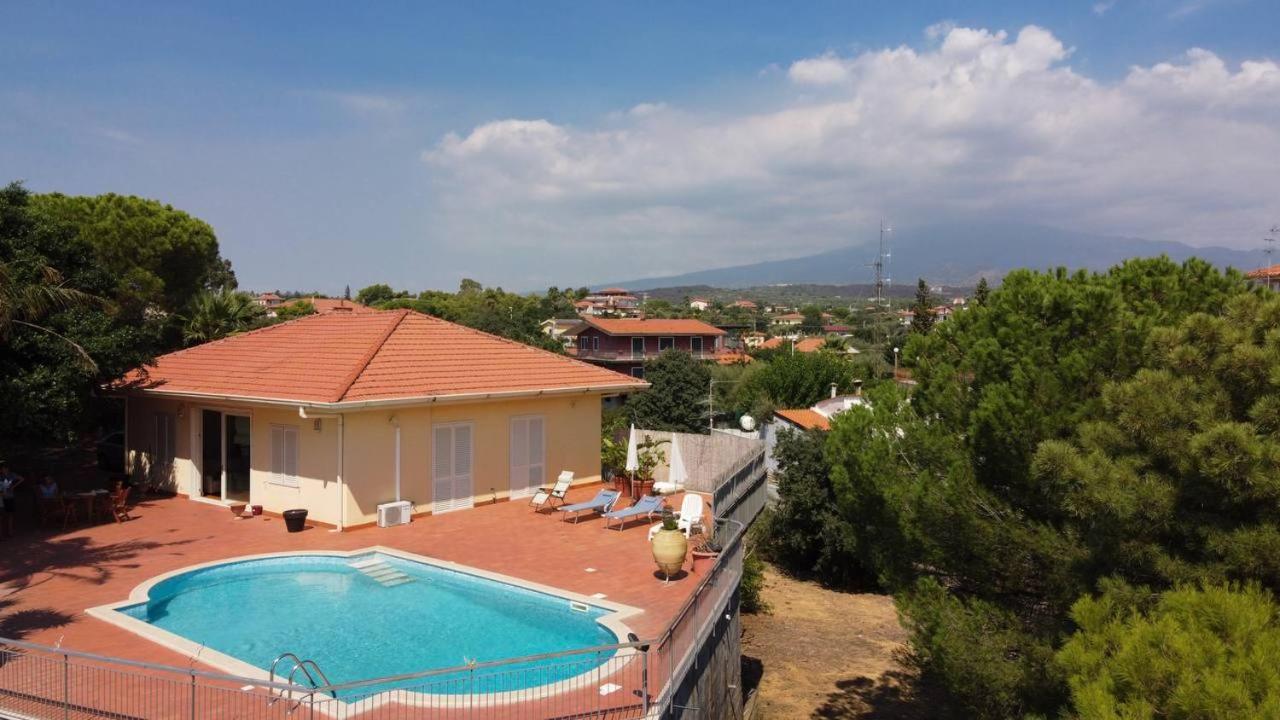 Holiday Flower Villa Panoramica Sul Golfo Di Catania Misterbianco Ngoại thất bức ảnh