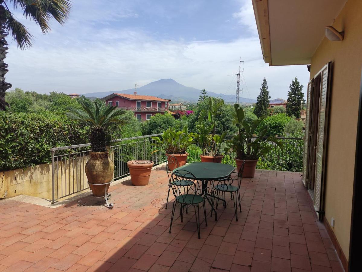 Holiday Flower Villa Panoramica Sul Golfo Di Catania Misterbianco Ngoại thất bức ảnh