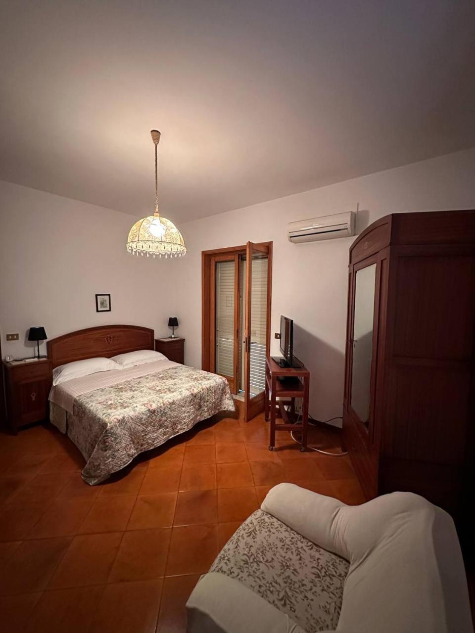 Holiday Flower Villa Panoramica Sul Golfo Di Catania Misterbianco Ngoại thất bức ảnh